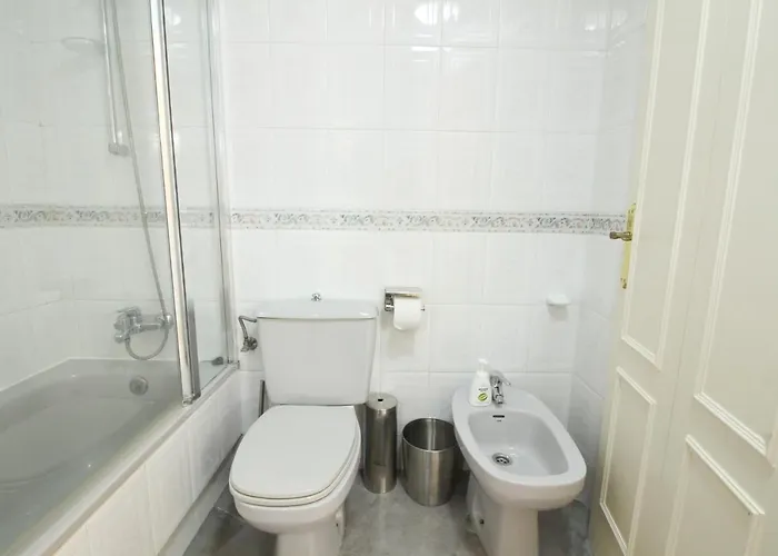 Apartament Goldkueste - *