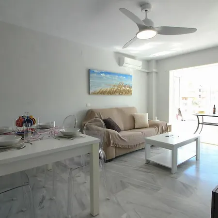 Apartment Goldkueste - *